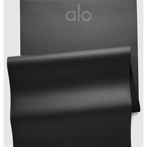 ALO Yoga Black Mat